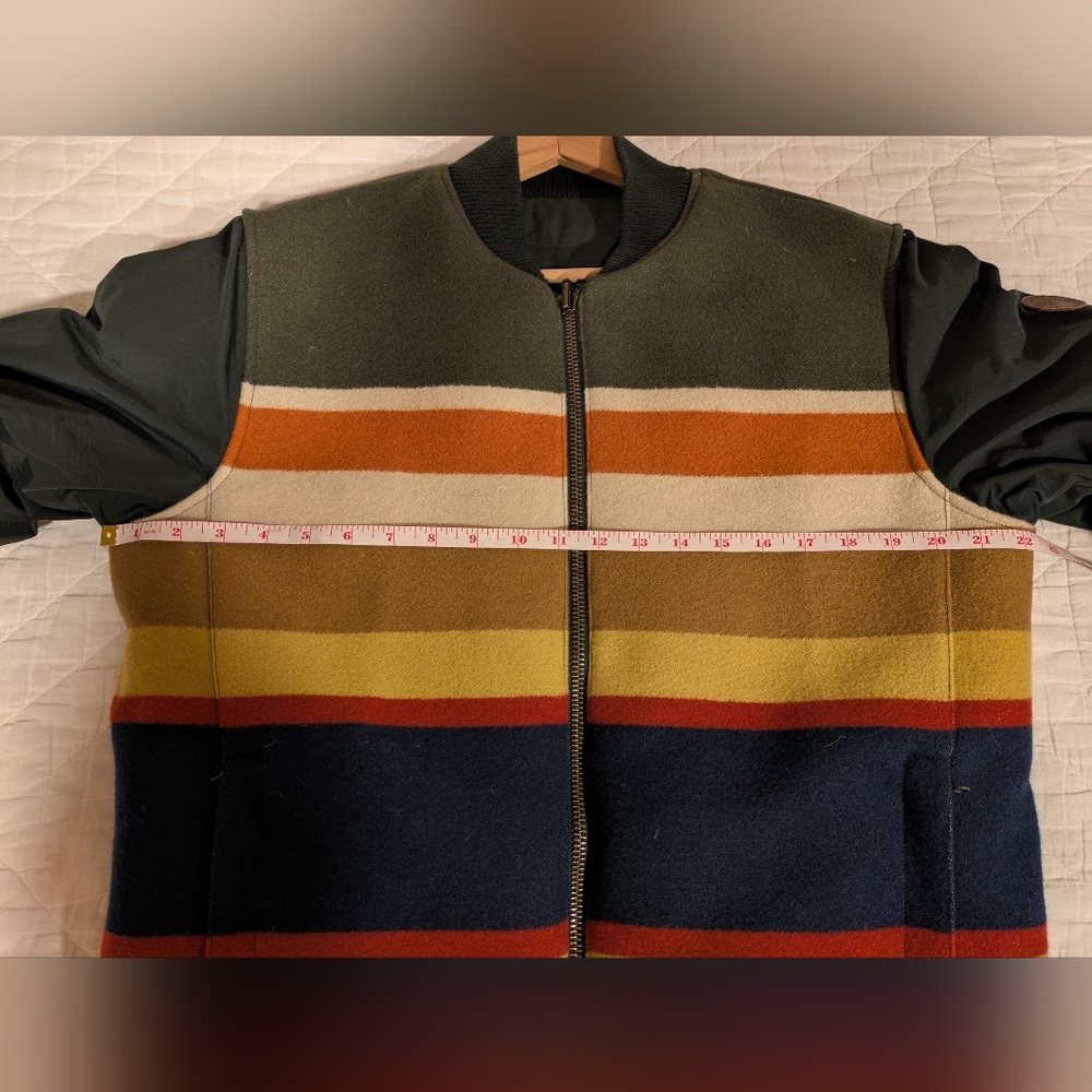 Eddie Bauer X Pendleton 1936 Skyliner Quilted Down Bomber Men's M - Picture 5 of 16